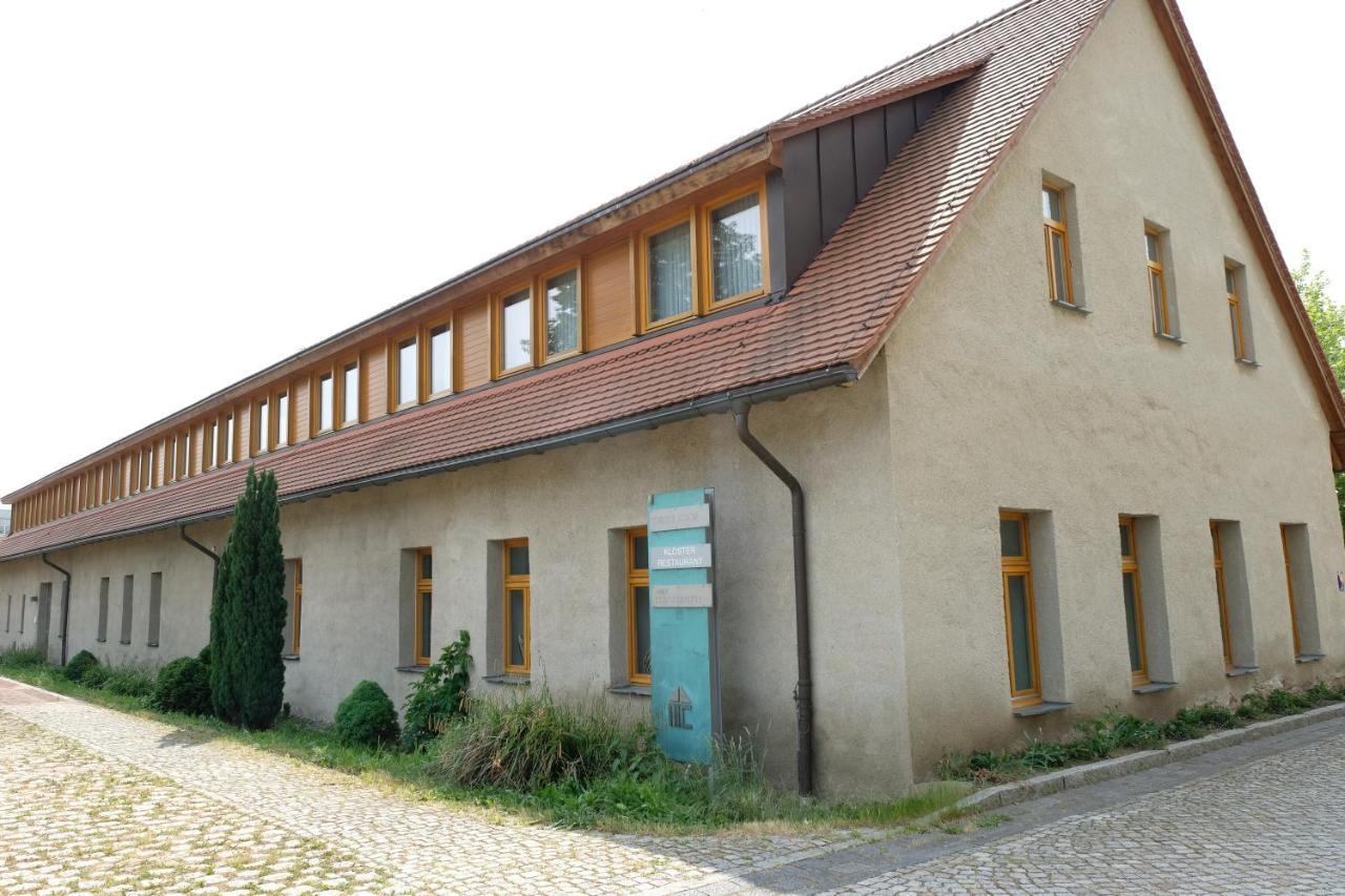 Deckert'S Hotel An Der Klosterpforte Lutherstadt Eisleben Bagian luar foto